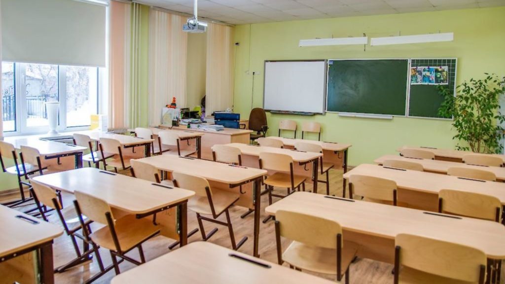 Школьные каникулы в Ленобласти могут начаться уже 25 декабря