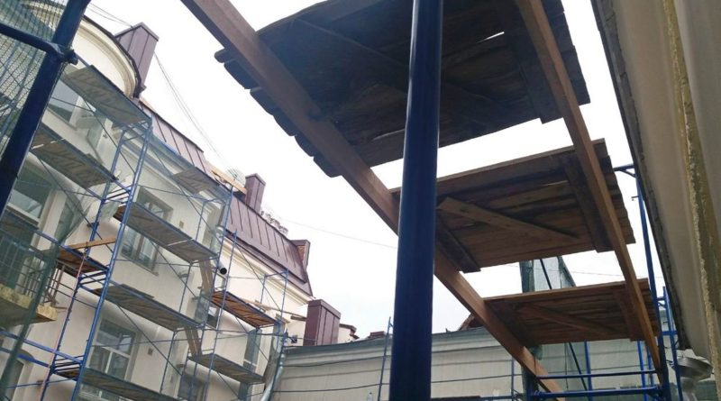 Тендер на ремонт нескольких домов в Выборгском районе объявил Фонд капремонта