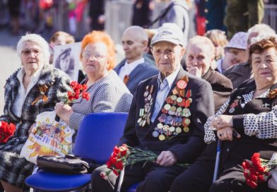 Более 64 тысяч жителей Ленобласти получат выплаты к Дню Великой Победы