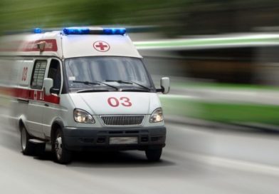 В Выборгском районе мужчина повредил себе ногу болгаркой