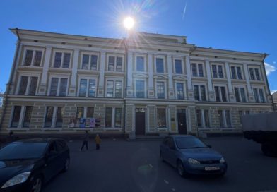 Сказки оживают: большая театральная встреча во Дворце культуры Сказки оживают: большая театральная встреча во Дворце культуры